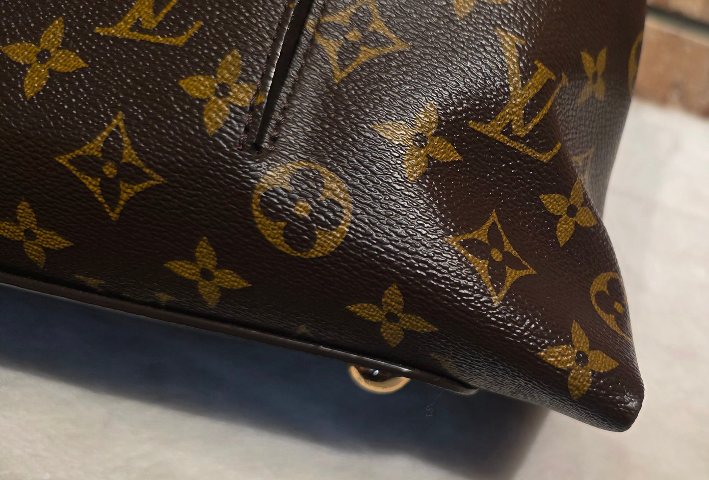Authentic Louis Vuitton Olympe in Aurore