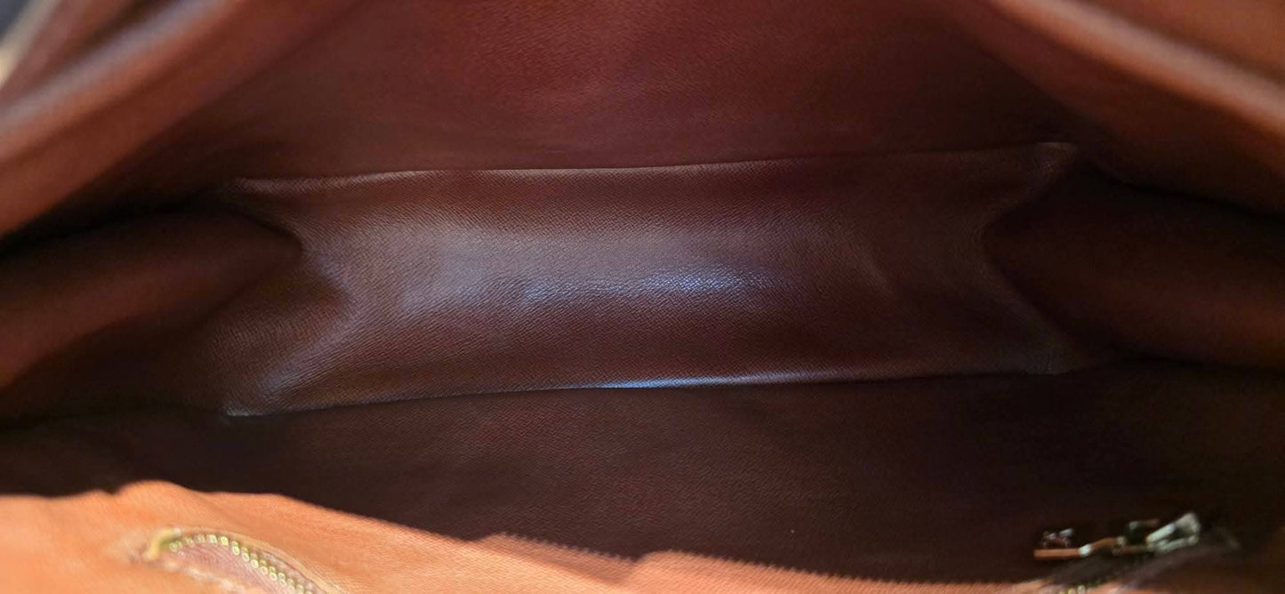 Authentic Louis Vuitton Boulogne 30