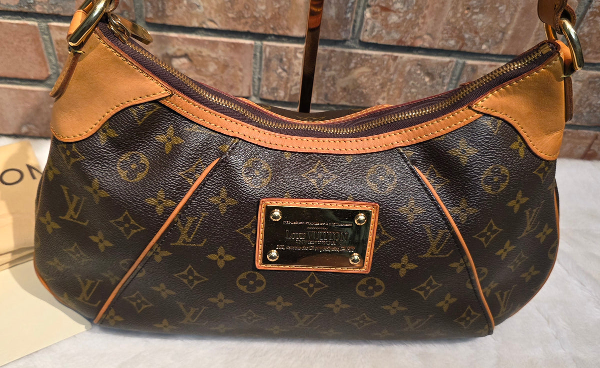 Authentic Louis Vuitton Thames GM Monogram
