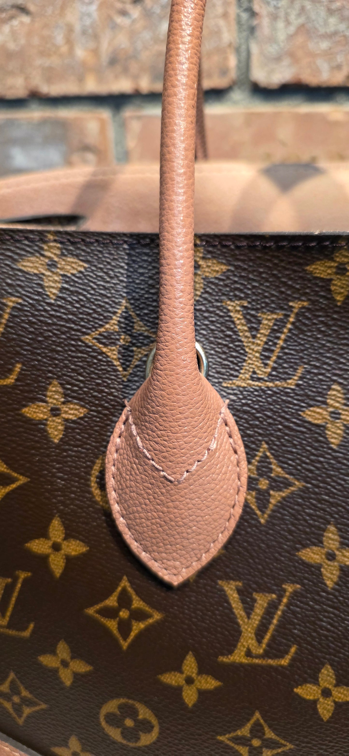 Authentic Louis Vuitton Flandrin Bois De Rose