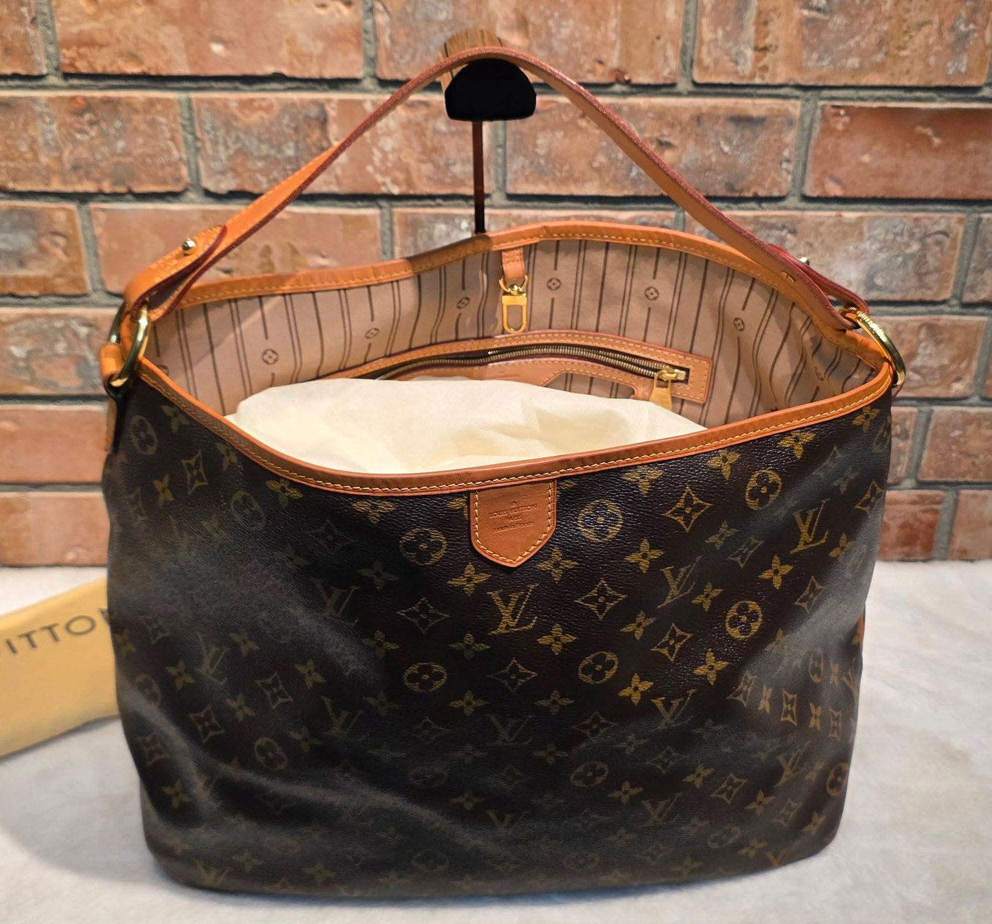 Authentic Louis Vuitton Delightful MM Monogram