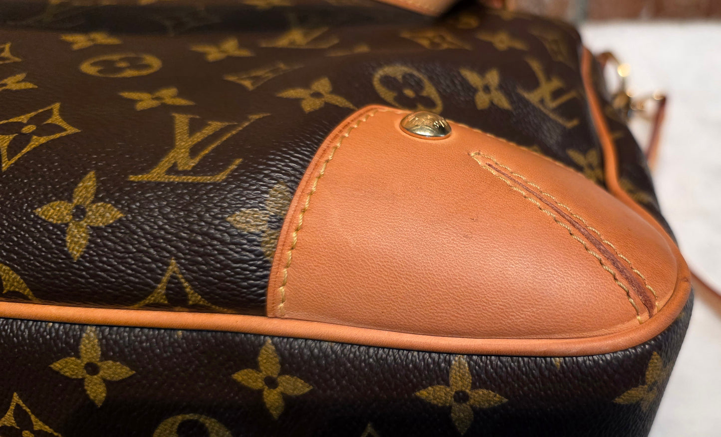 Authentic Louis Vuitton Estrela MM