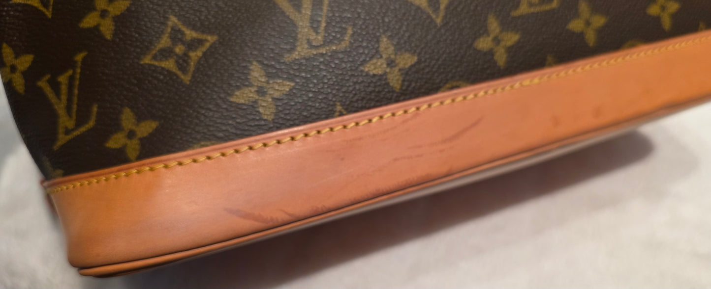 Authentic Louis Vuitton Alma PM Monogram (With Strap)