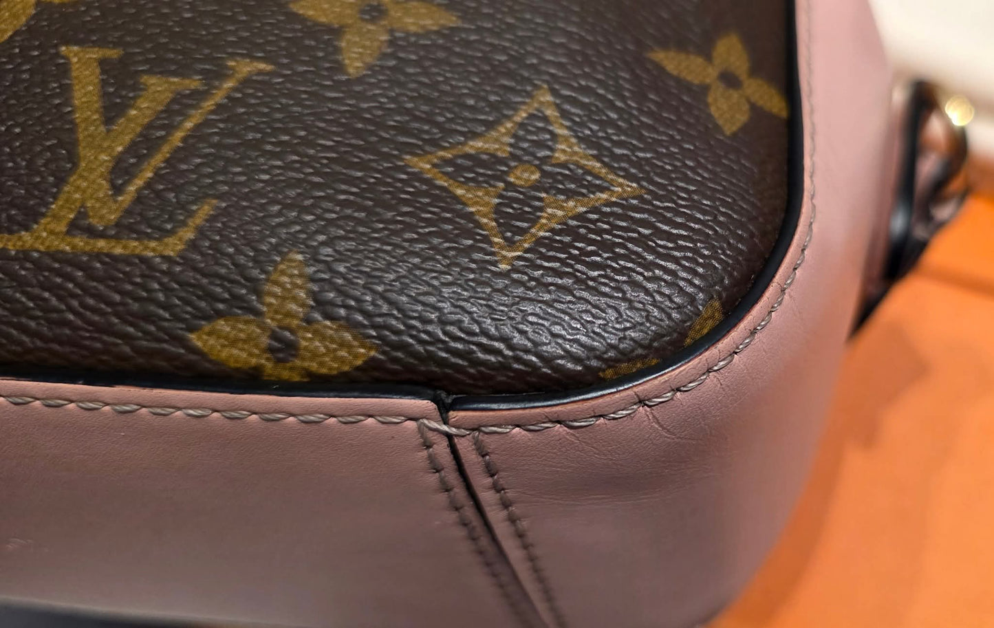 Authentic Louis Vuitton Saintonge Rose Poudre