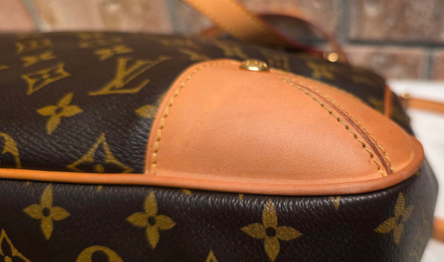 Authentic Louis Vuitton Estrela MM