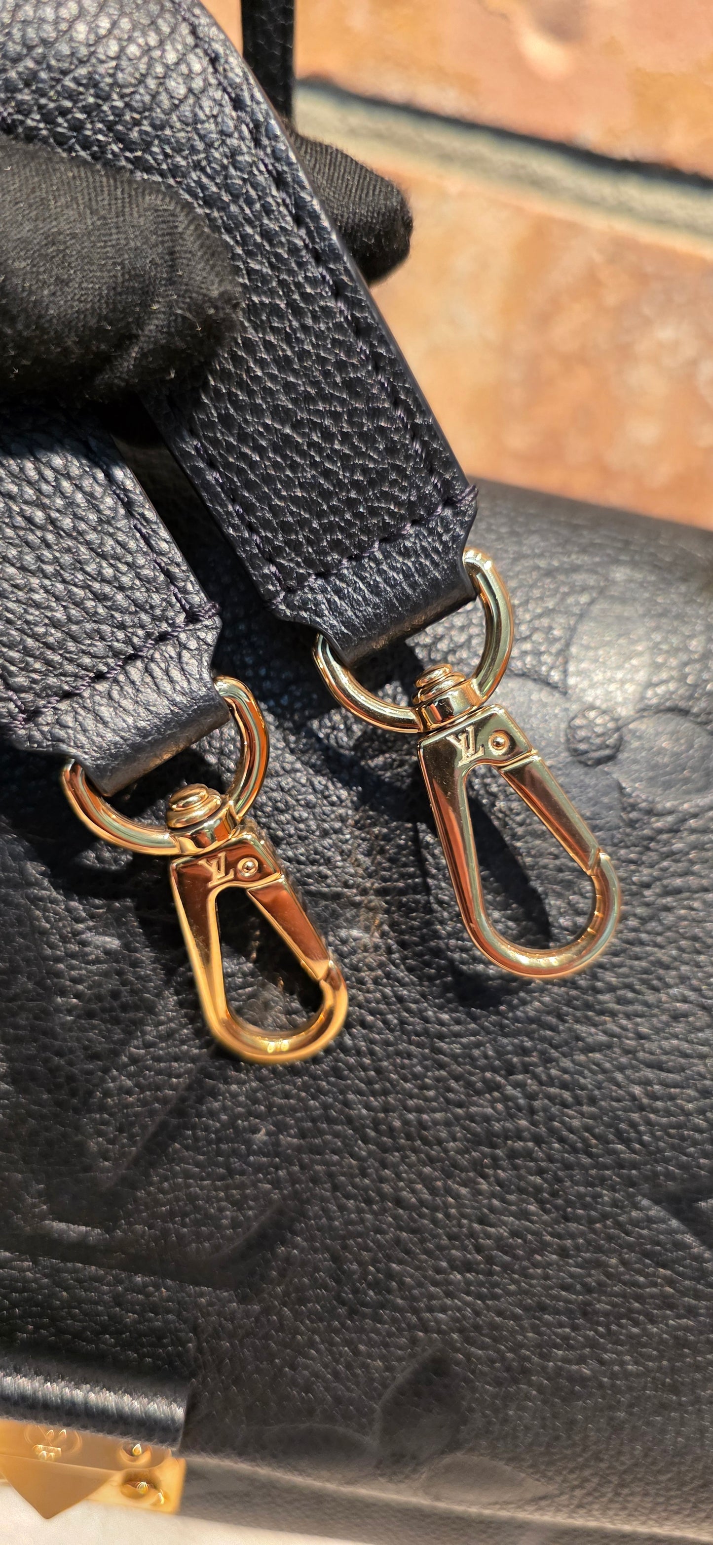 Authentic Louis Vuitton Madeleine MM Empreinte Noir
