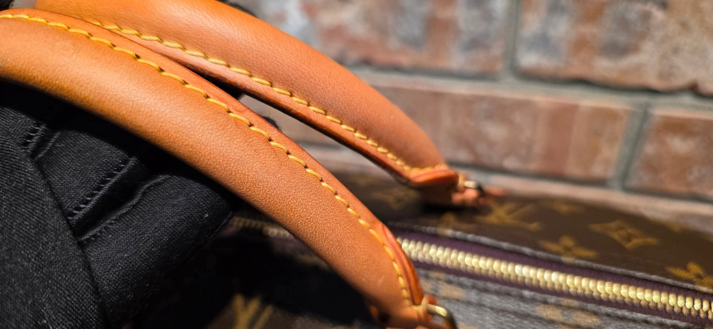 Authentic Louis Vuitton Speedy 40 Monogram