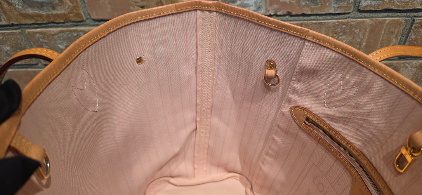 Authentic Louis Vuitton Neverfull MM Damier Azur (Bag Only)