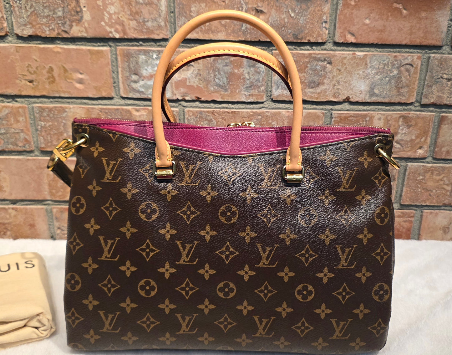 Authentic Louis Vuitton Pallas MM Aurore