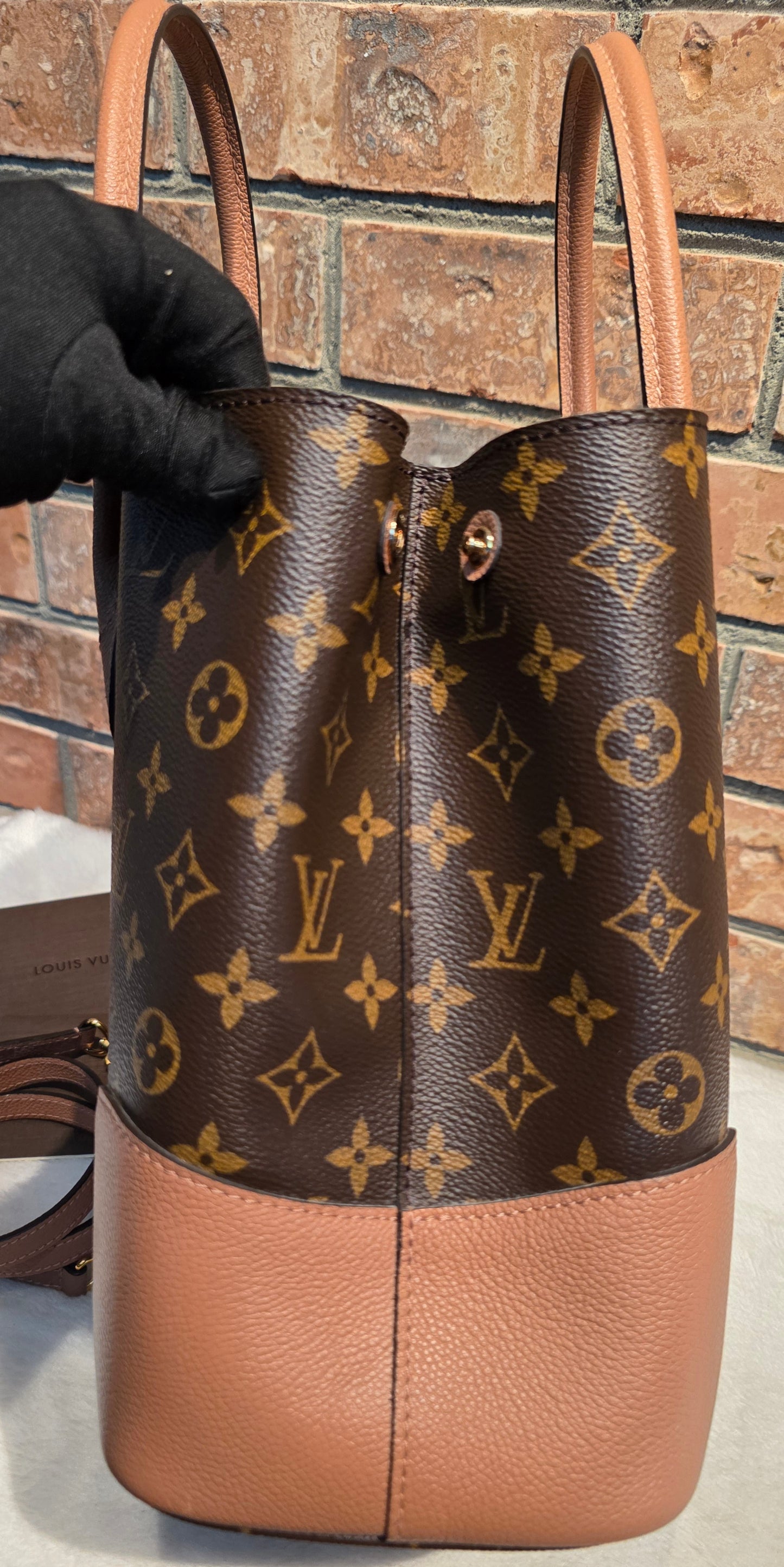 Authentic Louis Vuitton Flandrin Bois De Rose