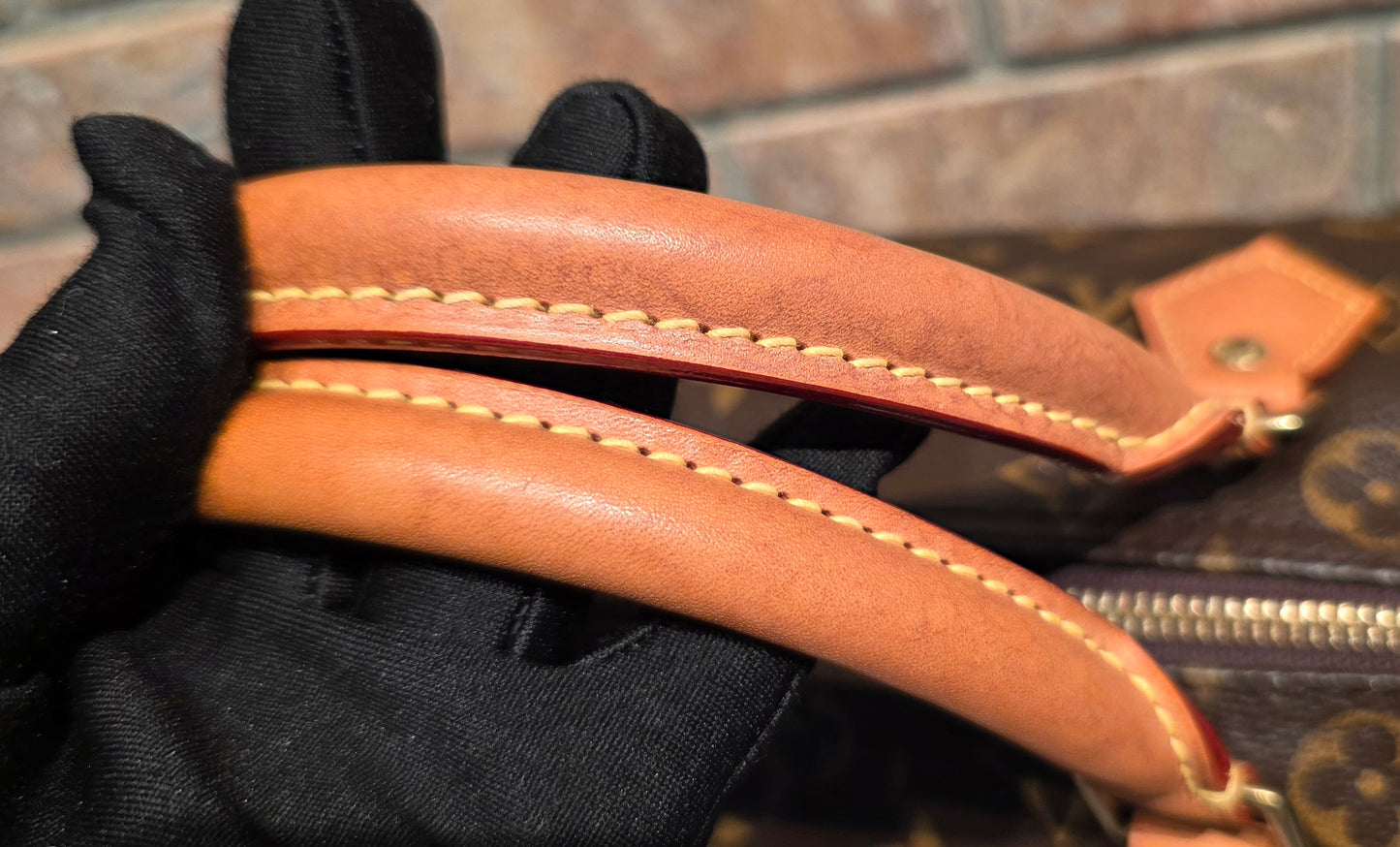 Authentic Louis Vuitton Speedy 30 Monogram