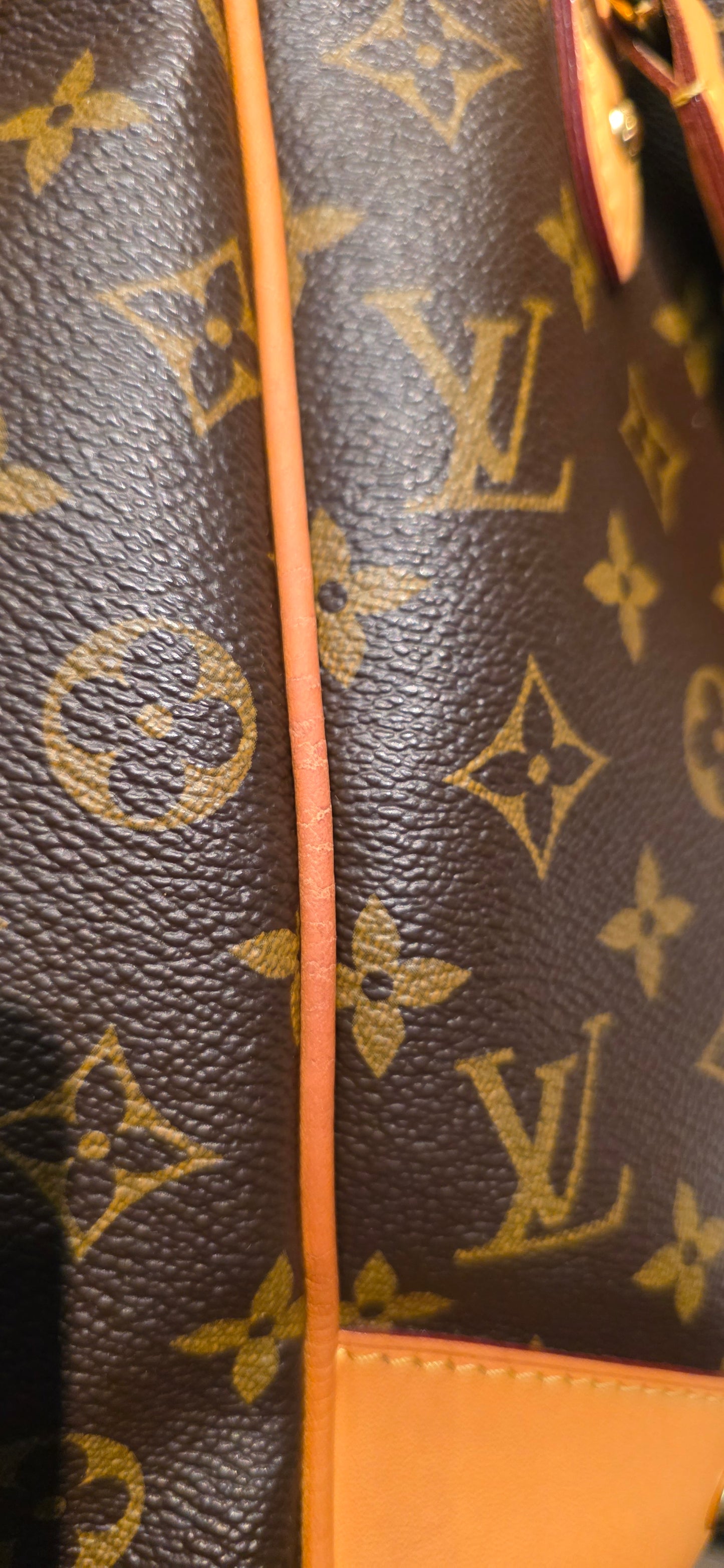 Authentic Louis Vuitton Estrella MM