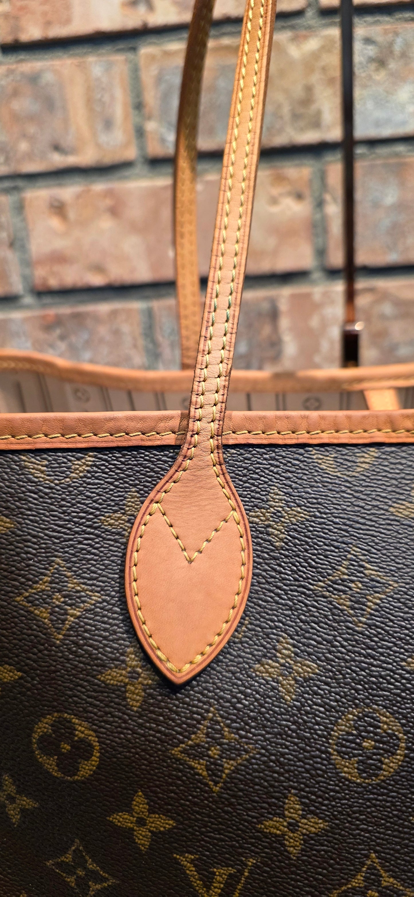 Authentic Louis Vuitton Neverfull GM Monogram