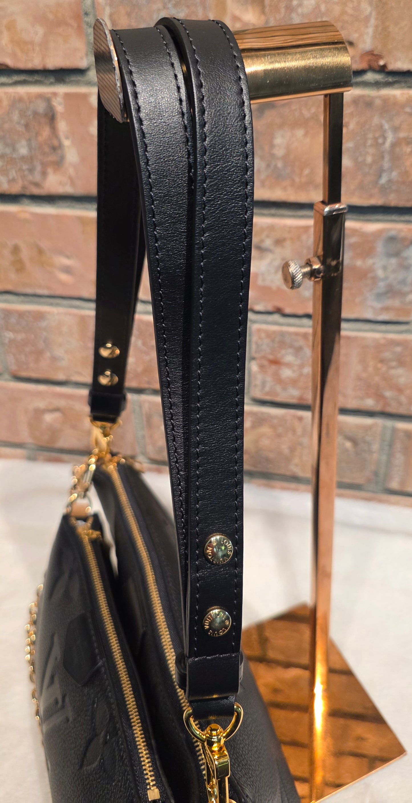 Authentic Louis Vuitton Multipochette Accessoires Wild At Heart