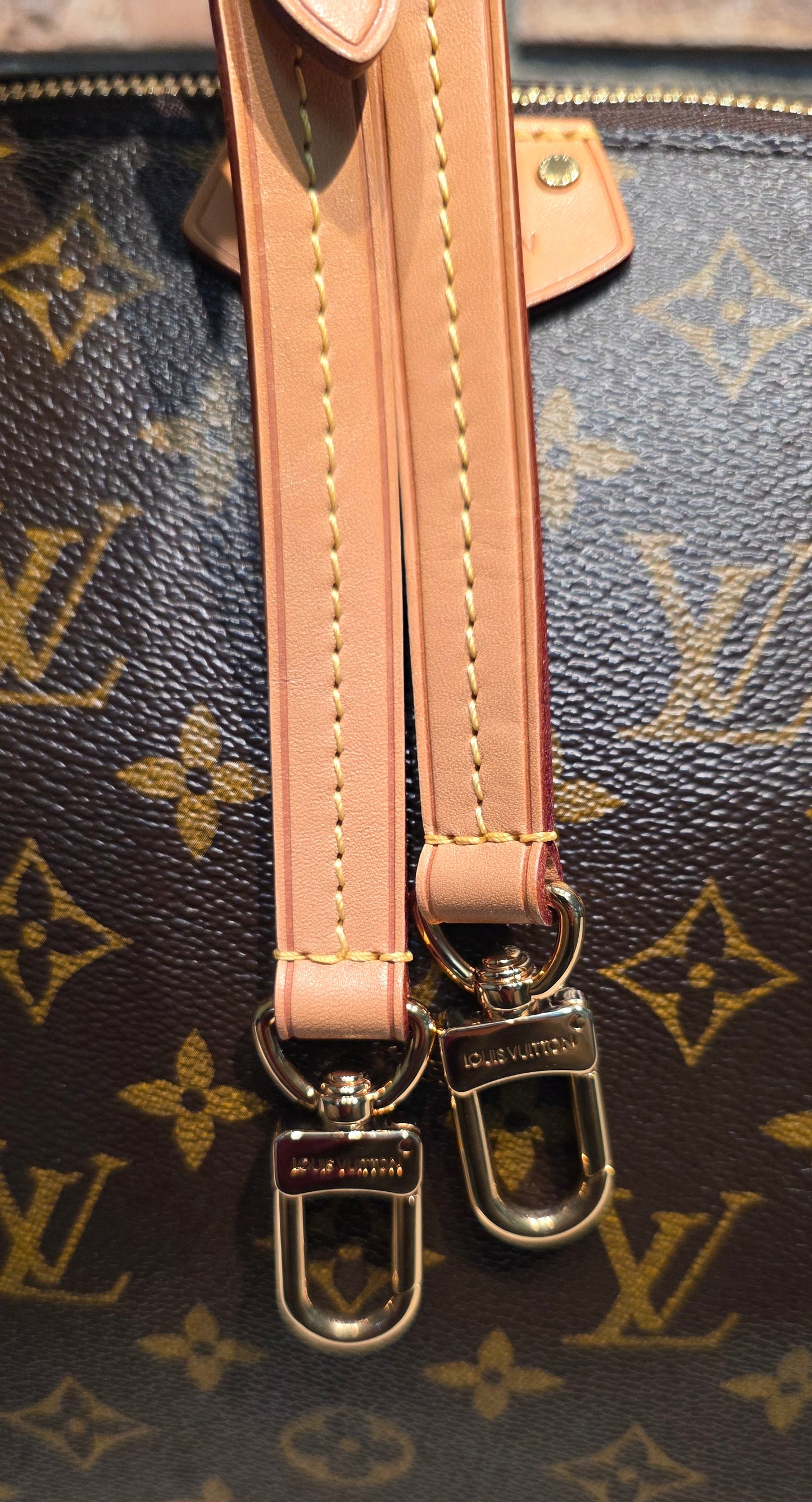Authentic Louis Vuitton Turenne GM