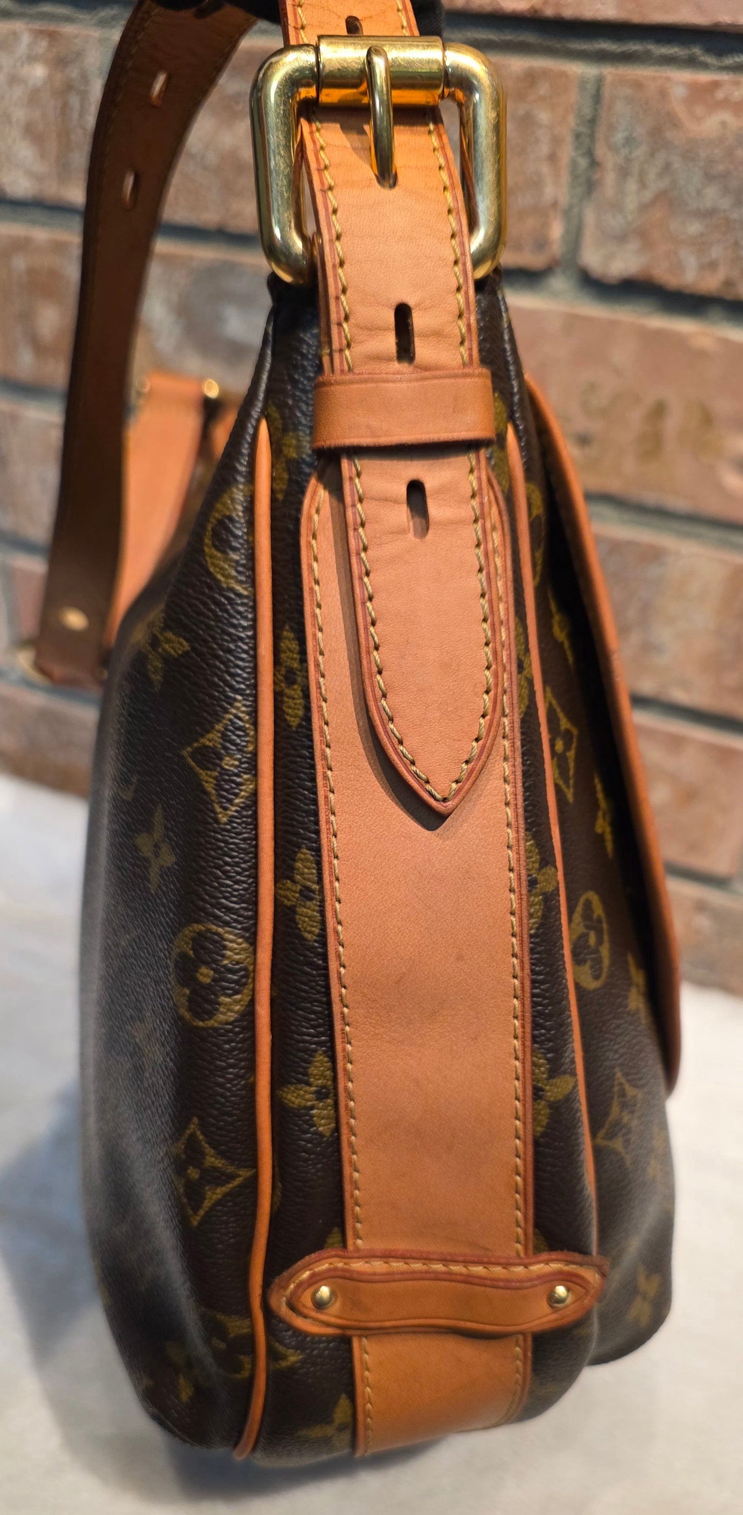 Authentic Louis Vuitton Tulum GM