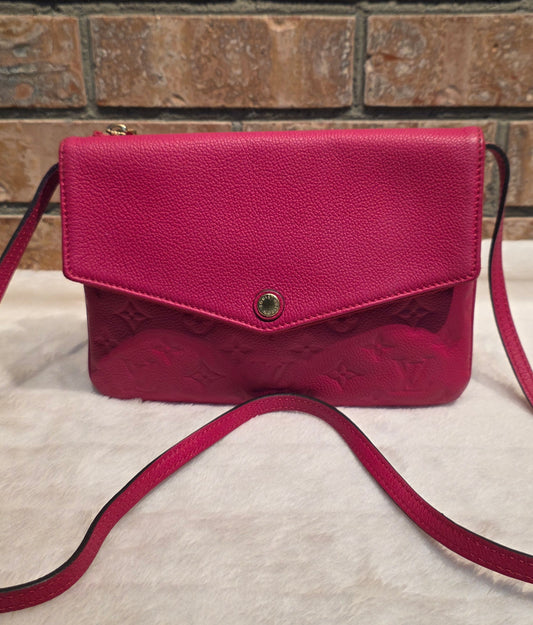 Authentic Louis Vuitton Twice/Twinset Pochette in Dahlia Pink