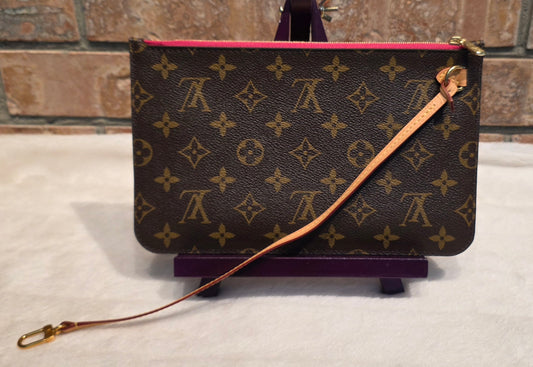 Authentic Louis Vuitton Pouch (Frm NF MM)