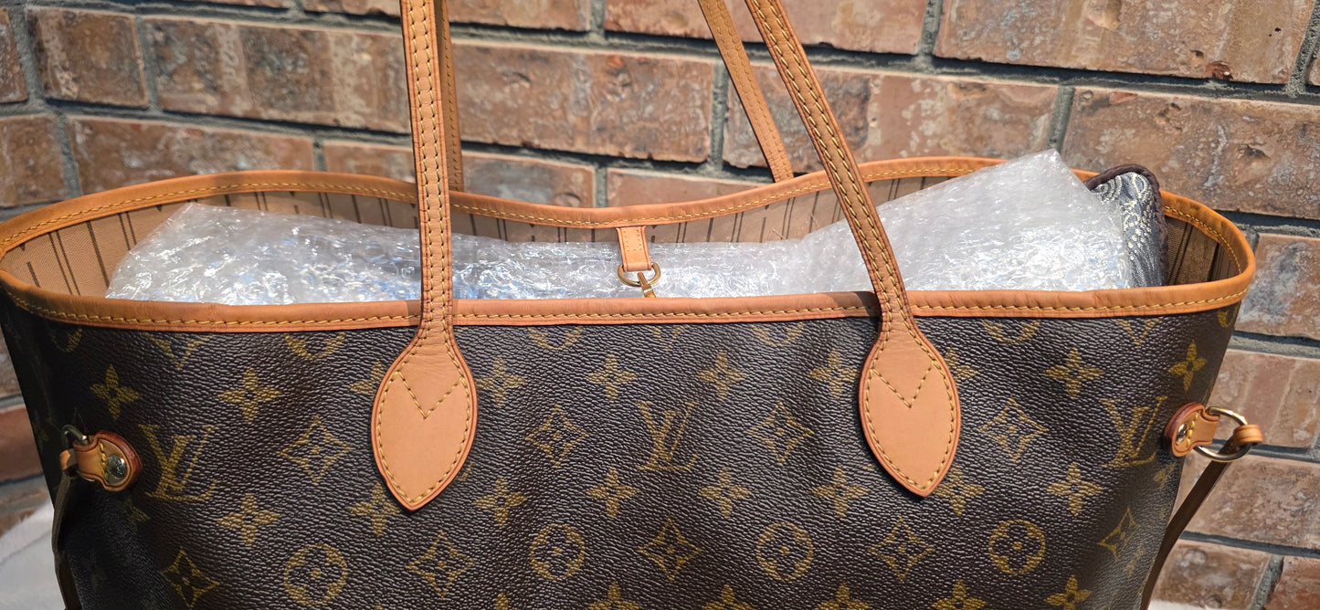 Authentic Louis Vuitton Neverfull GM Monogram