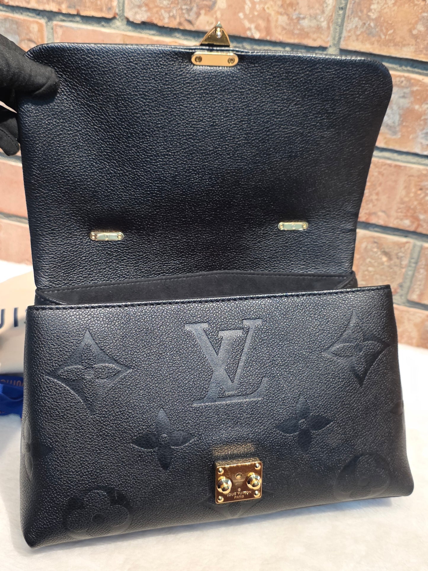 Authentic Louis Vuitton Madeleine MM Empreinte Noir