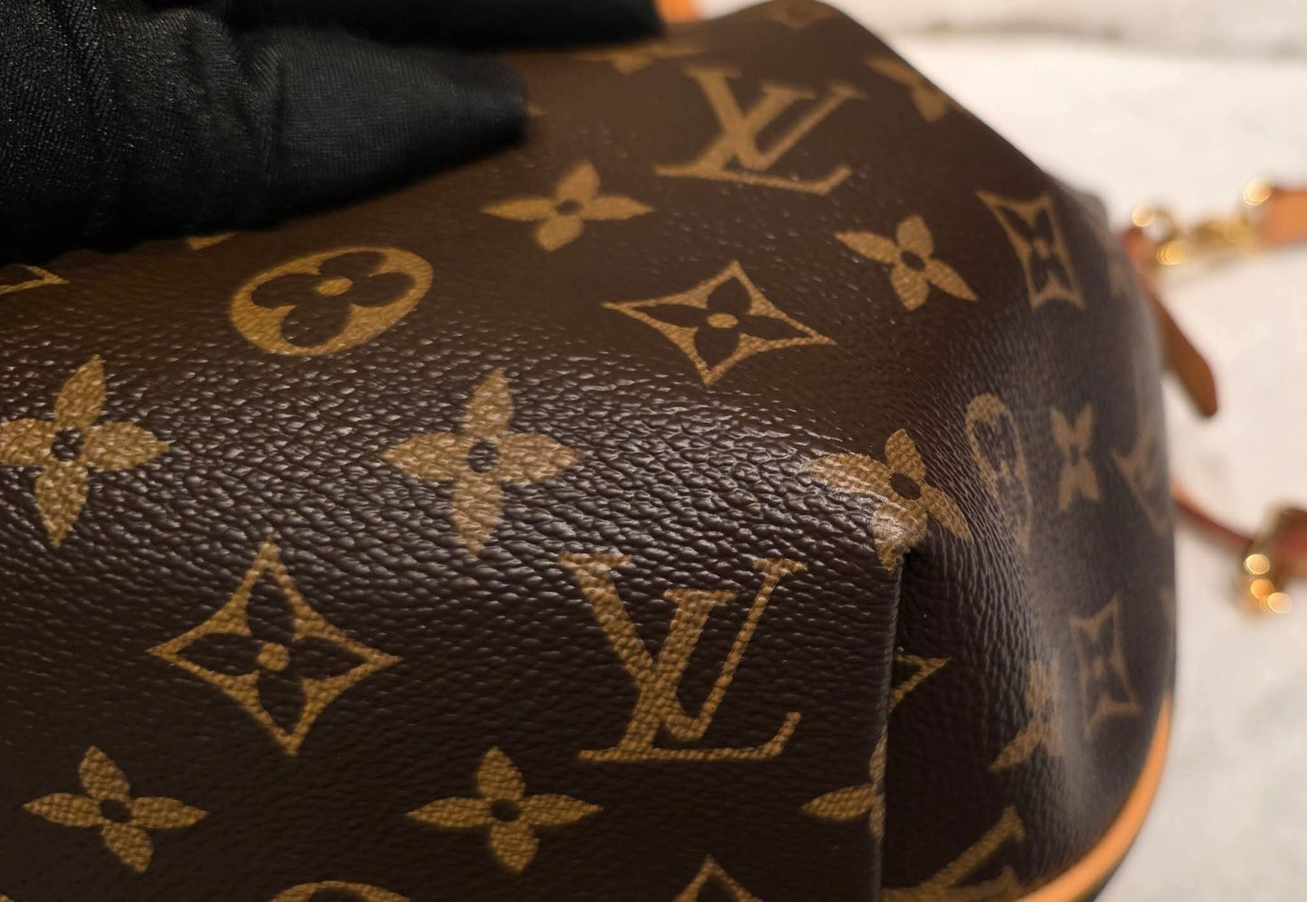 Authentic Louis Vuitton Turenne MM