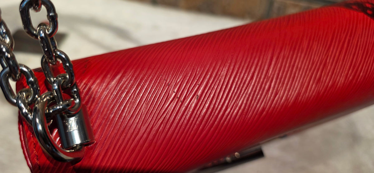 Authentic Louis Vuitton Twist MM Epi Leather in Red