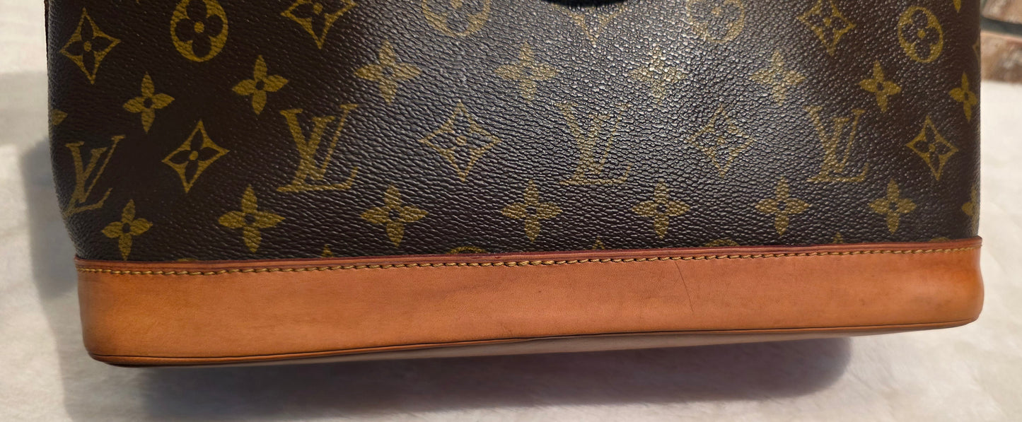 Authentic Louis Vuitton Alma PM Monogram