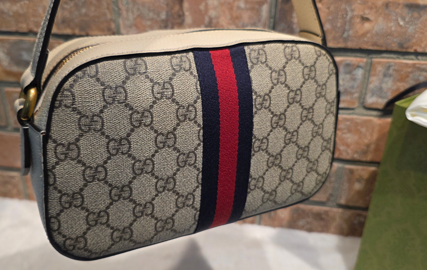 Authentic Gucci GG Supreme Ophidia Small Camera Bag