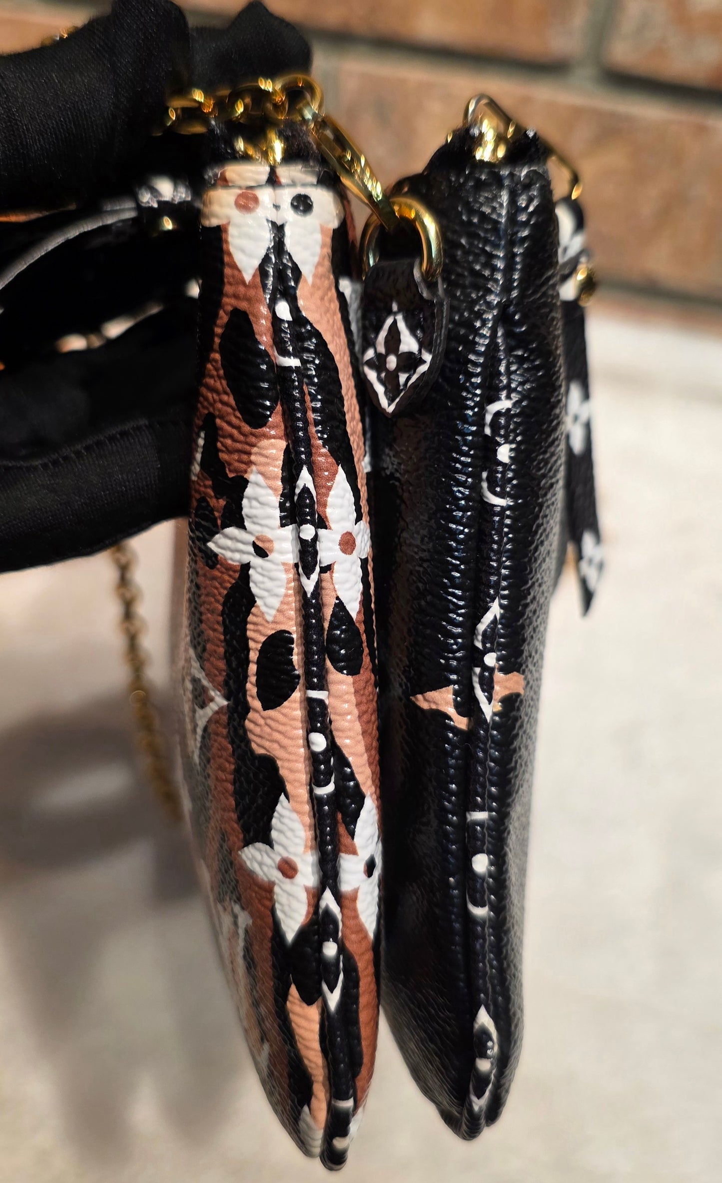 Authentic Louis Vuitton Double Zip Pochette Limited Jungle Edition