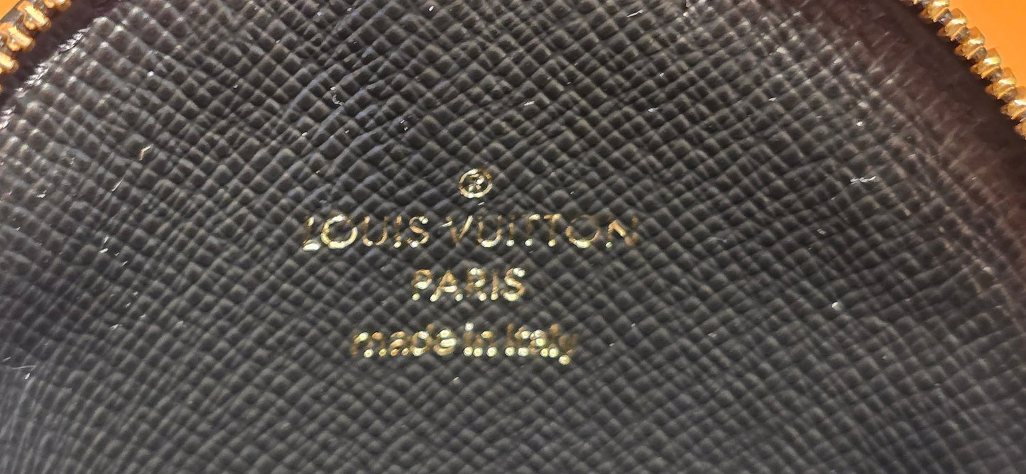 Authentic Louis Vuitton New Wave Multipochette Noir