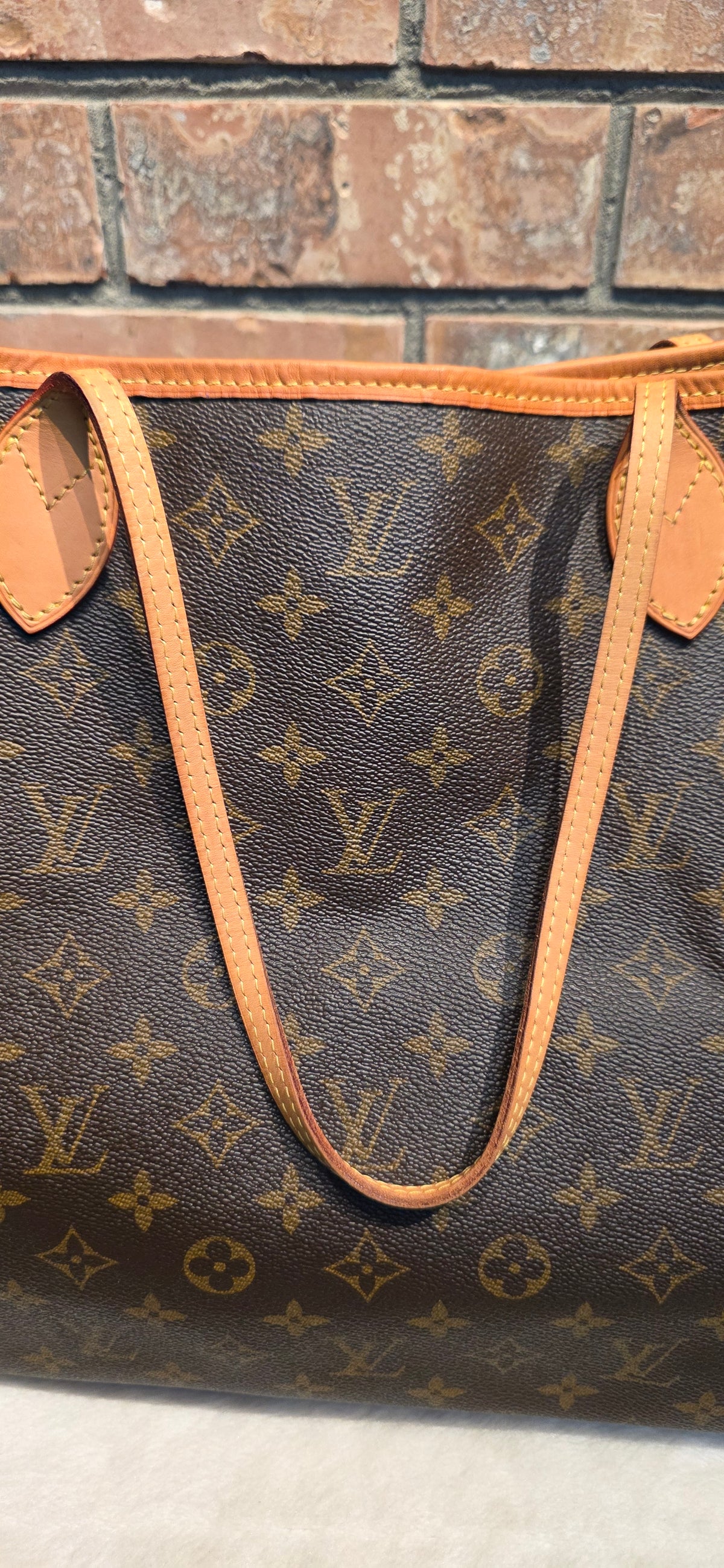 Authentic Louis Vuitton Neverfull GM Monogram
