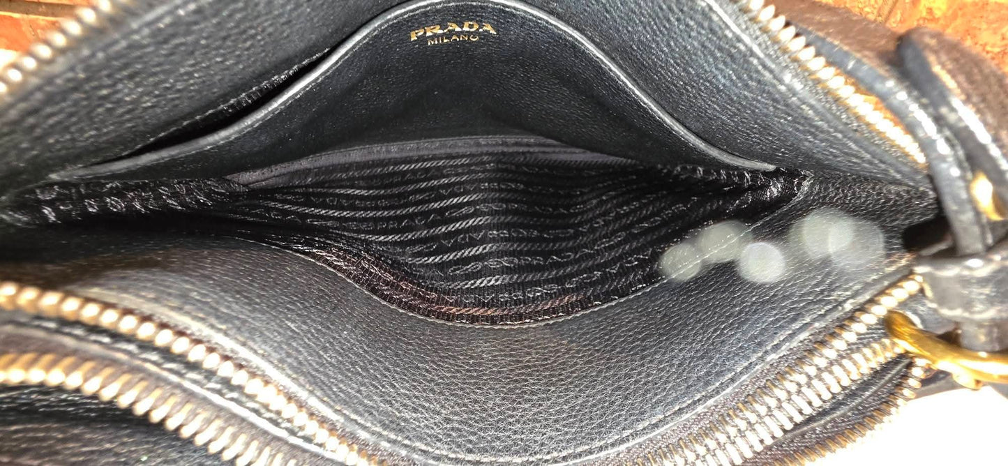 Authentic Prada Bandoliera Vitello Phenix Crossbody