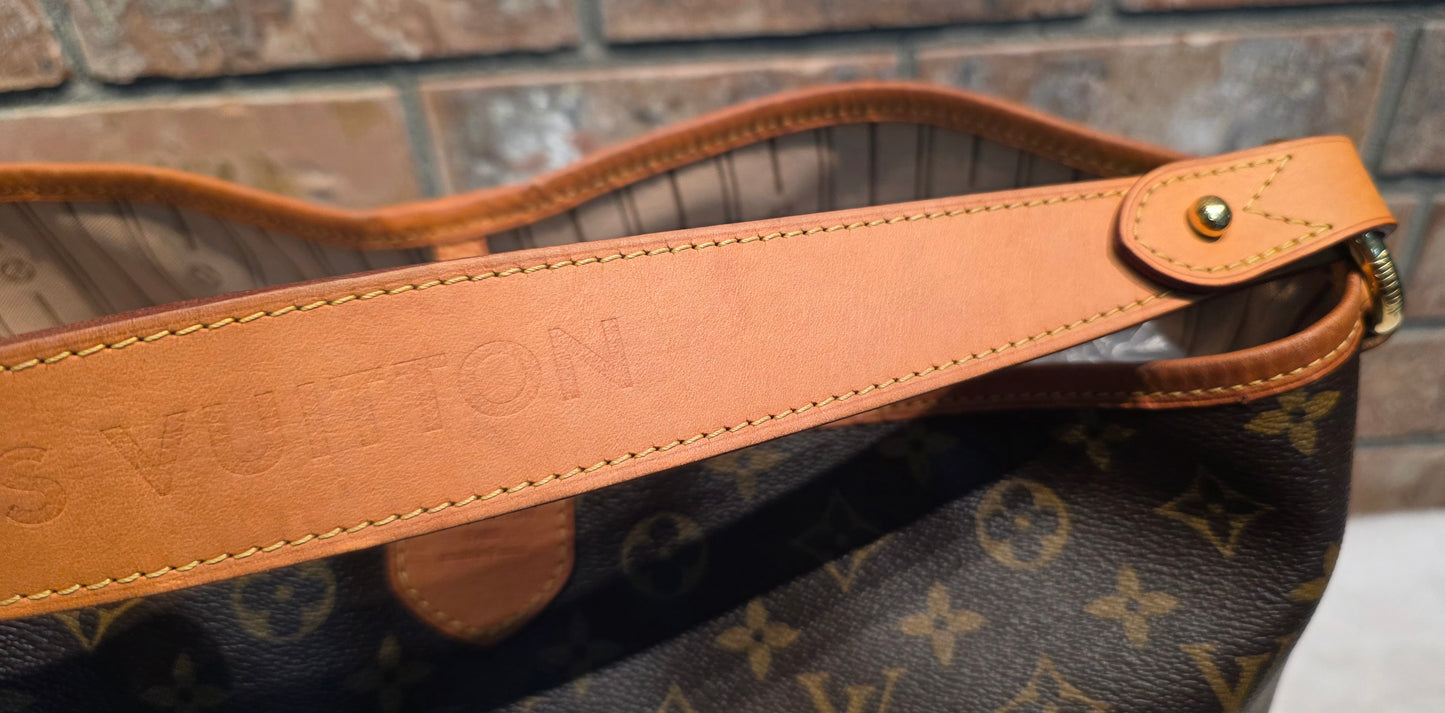 Authentic Louis Vuitton Delightful MM Monogram