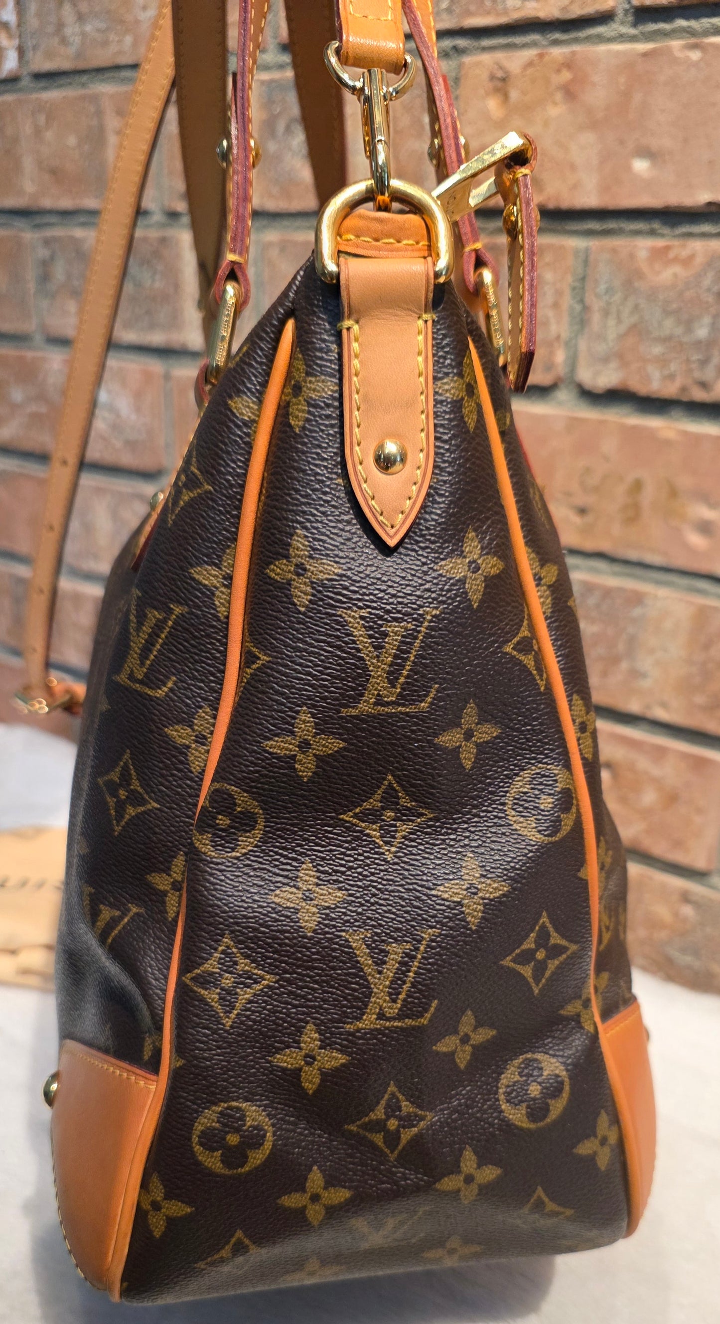 Authentic Louis Vuitton Estrela MM