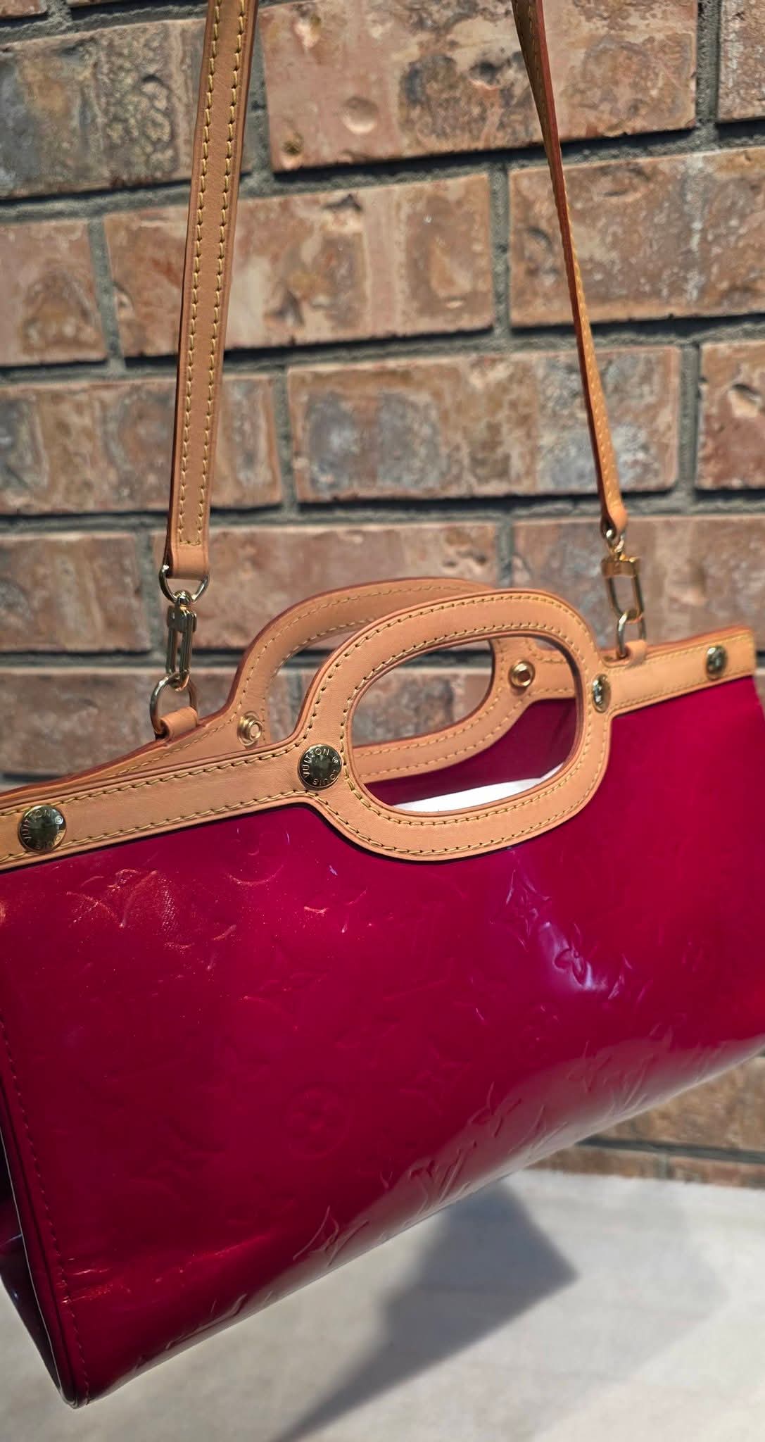 Authentic Louis Vuitton Roxbury Drive