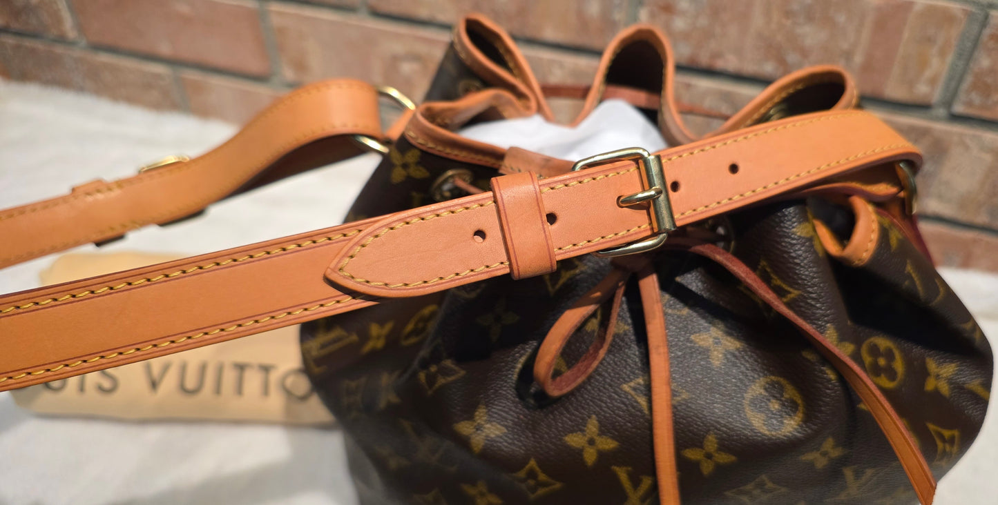 Authentic Louis Vuitton Petite Noe Monogram