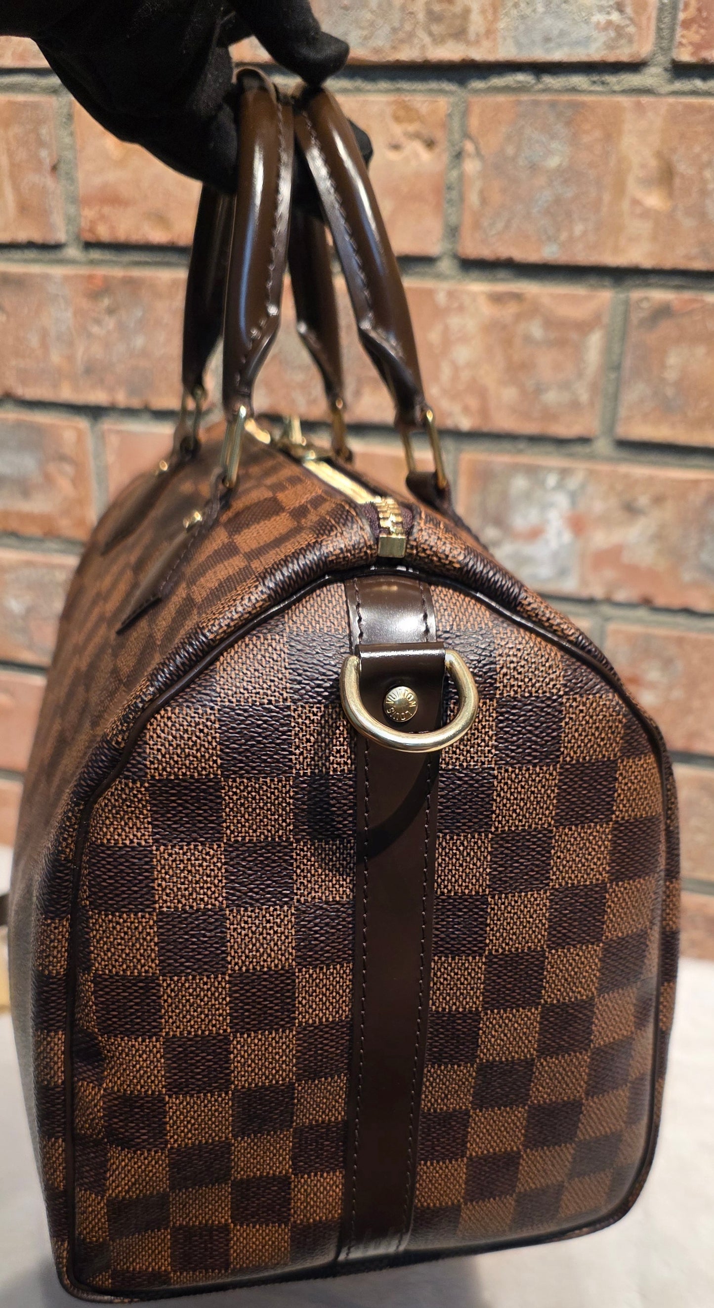 Authentic Louis Vuitton Speedy Bandouliere 30 Damier Ebene