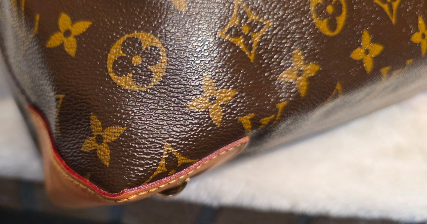 Authentic Louis Vuitton Wilshire MM Monogram