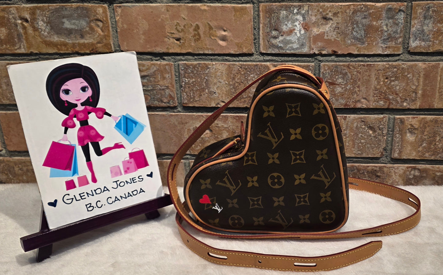 Authentic Louis Vuitton Couer Game On Heart Bag