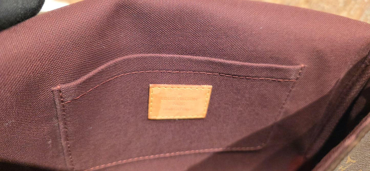 Authentic Louis Vuitton Favorite MM Monogram
