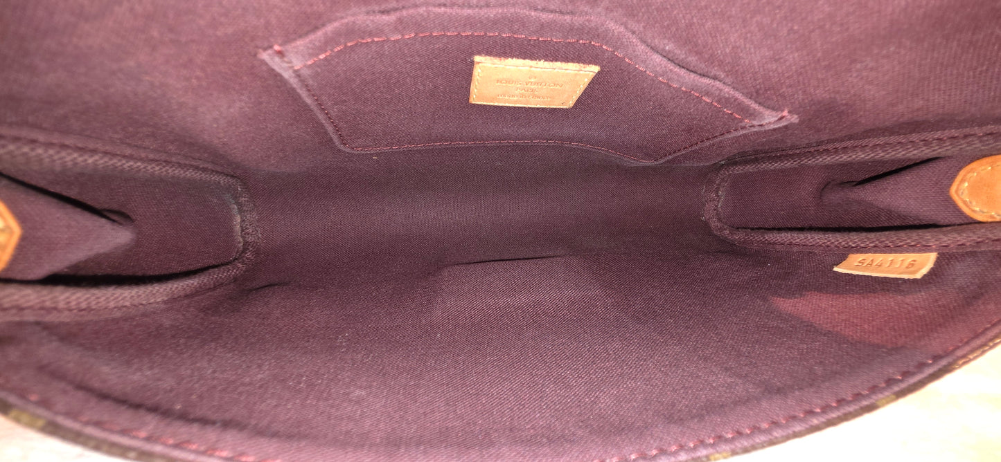 Authentic Louis Vuitton Favorite MM Monogram (SA4116)