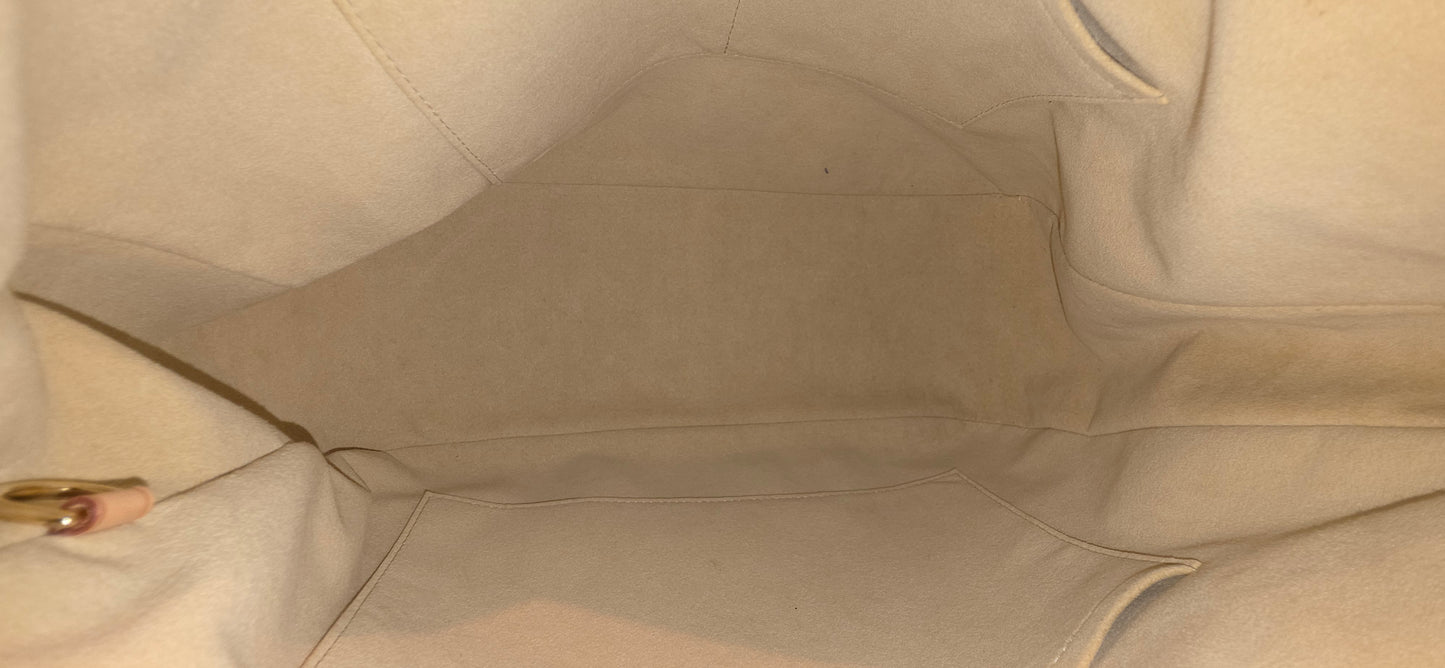 Authentic Louis Vuitton Estrela MM