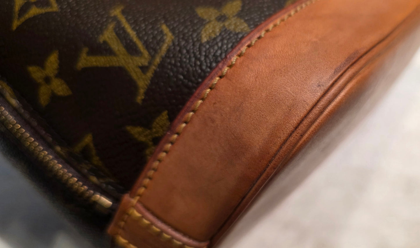 Authentic Louis Vuitton Alma PM Monogram