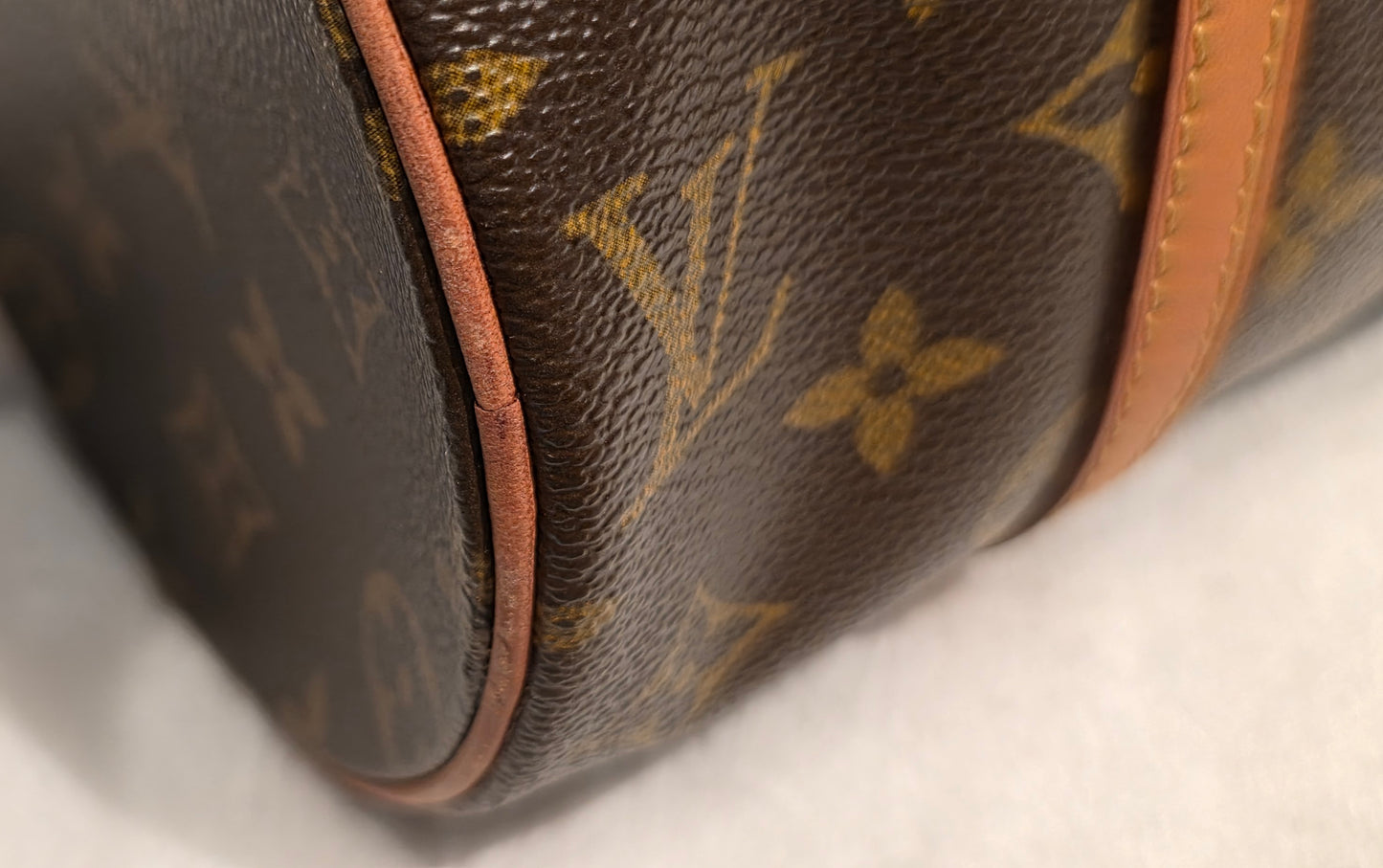 Authentic Louis Vuitton Papillon 27