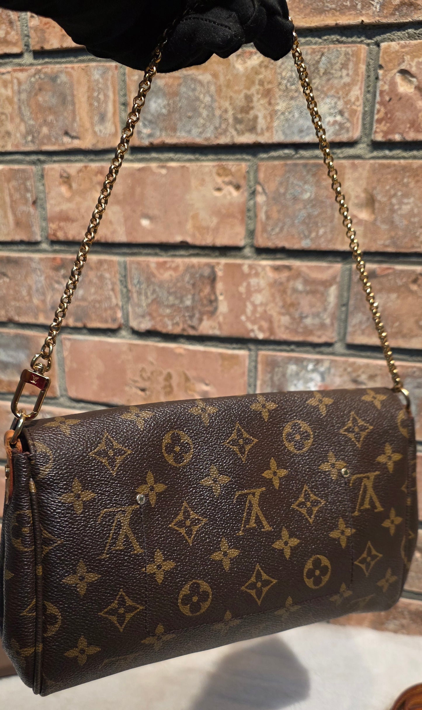 Authentic Louis Vuitton Favorite MM Monogram
