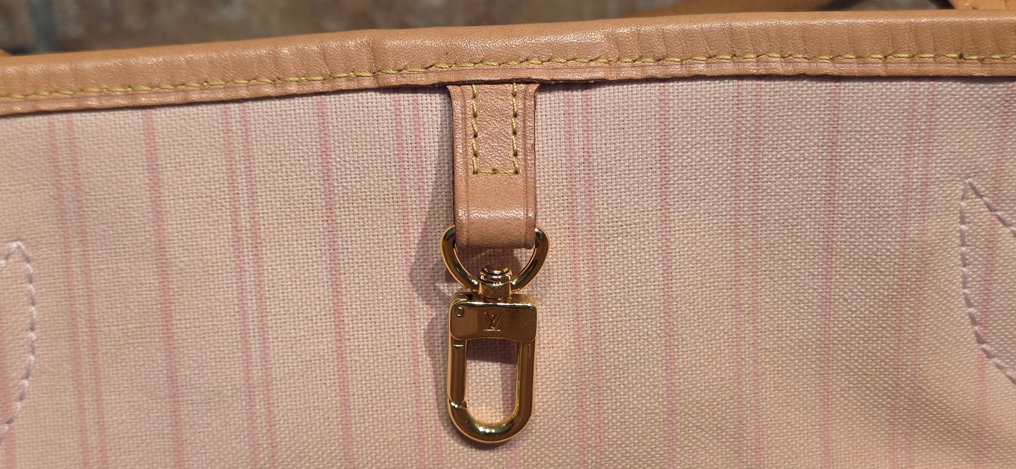 Authentic Louis Vuitton Neverfull MM Damier Azur (Bag Only)