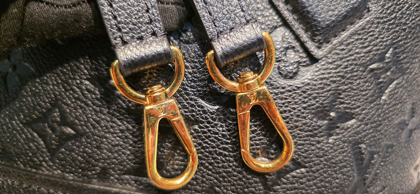 Authentic Louis Vuitton Neo Alma BB Empreinte Noir