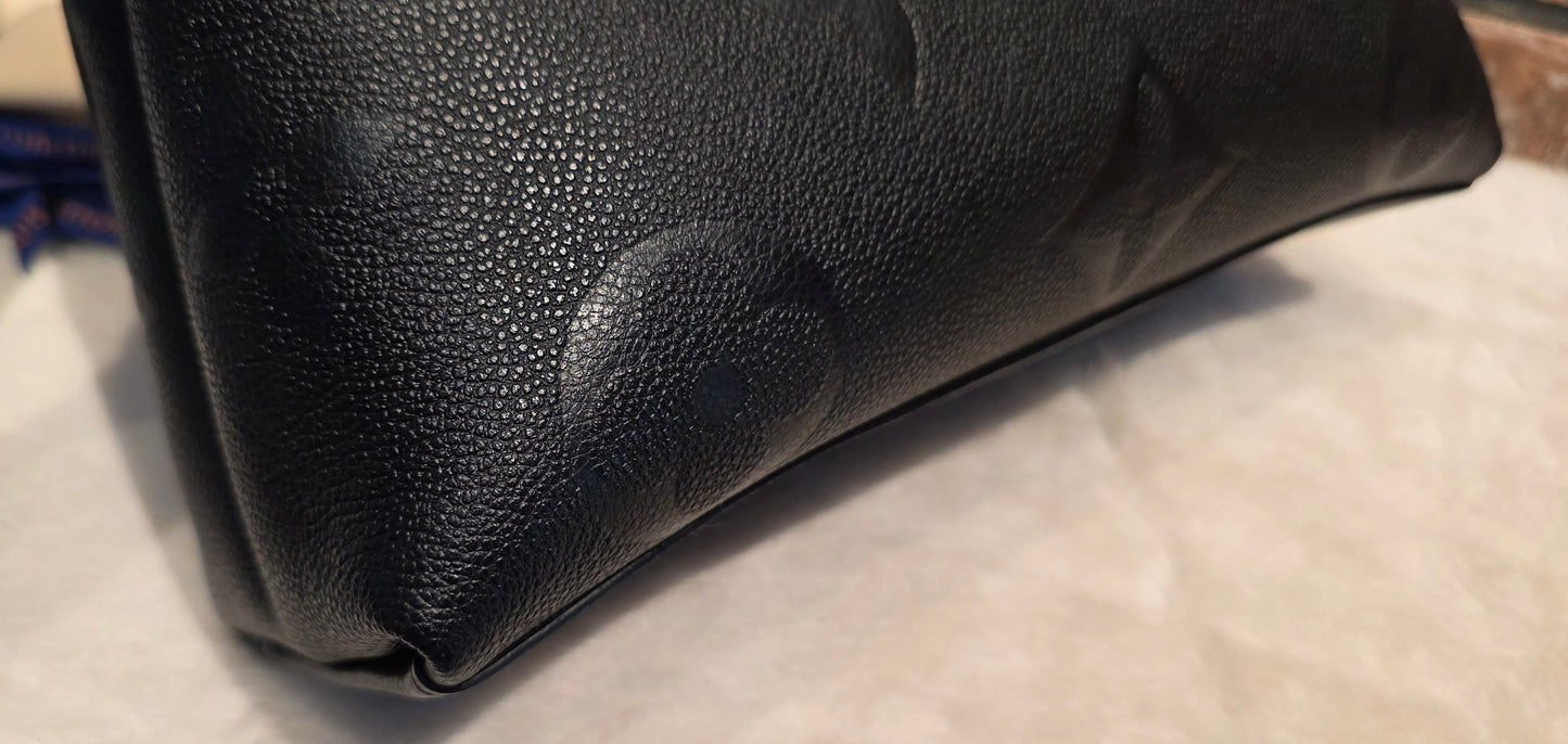 Authentic Louis Vuitton Madeleine MM Empreinte Noir