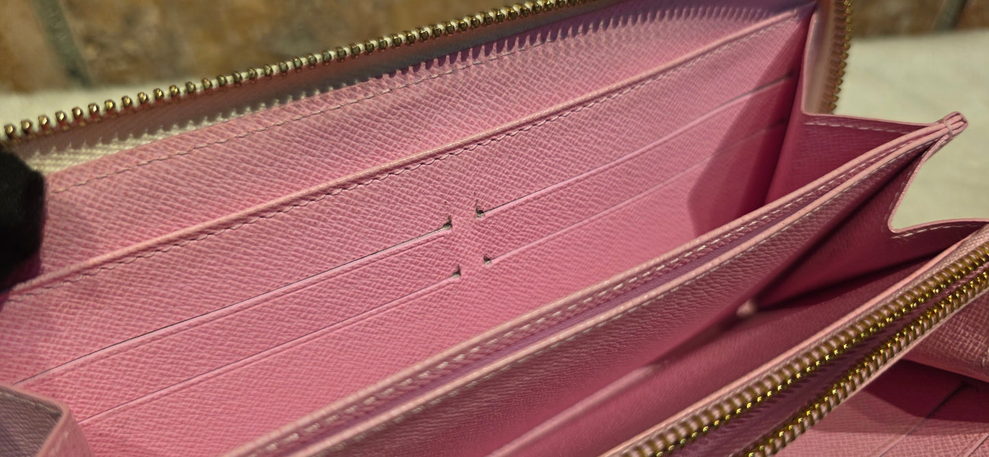 Authentic Louis Vuitton Multicolor White Zippy Wallet