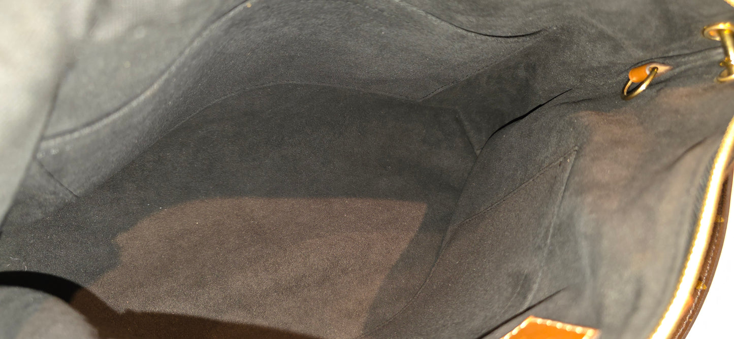 Authentic Louis Vuitton Pallas MM Noir